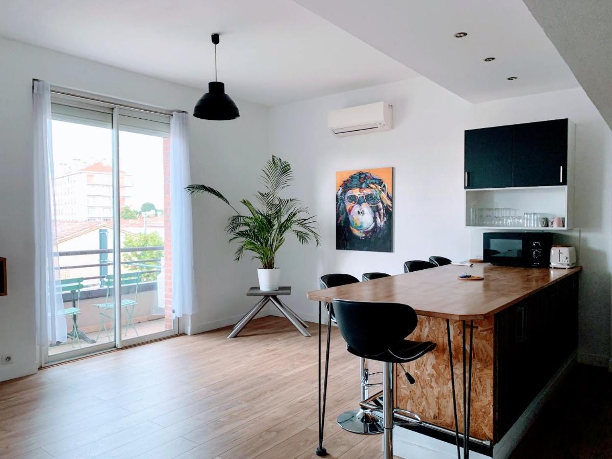 Grand Appartement Moderne Clim Avignon Exterior photo