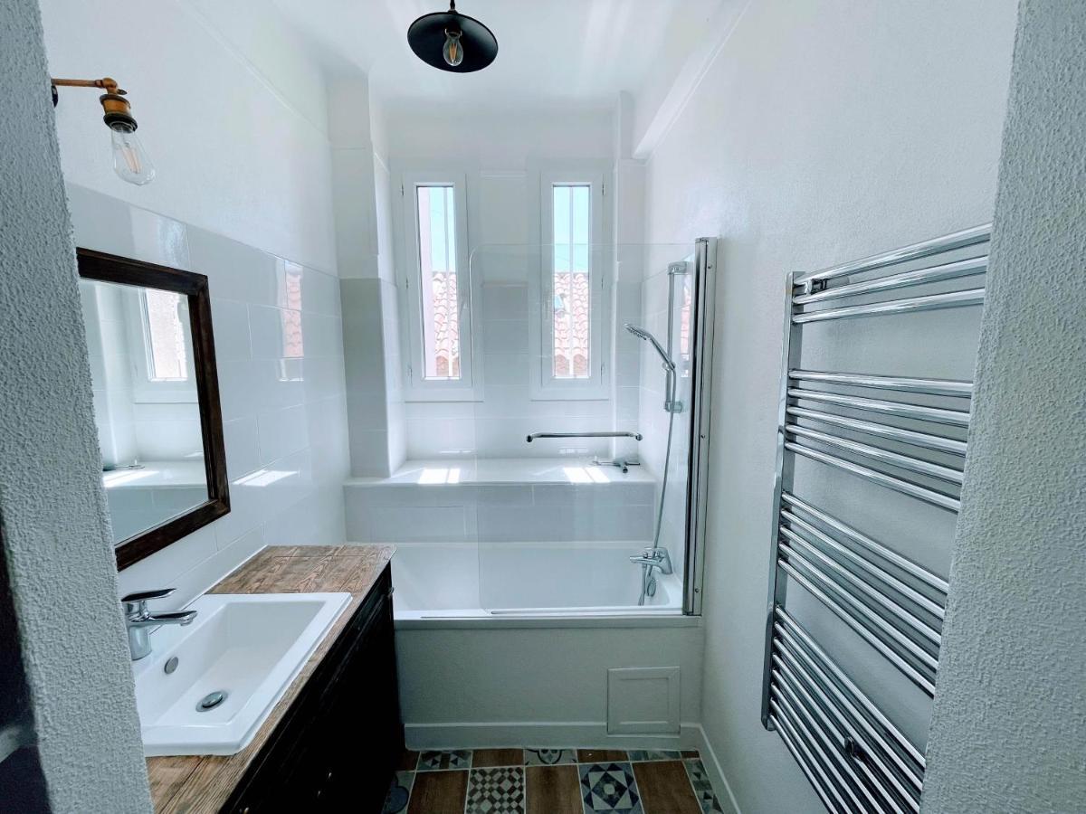 Grand Appartement Moderne Clim Avignon Exterior photo